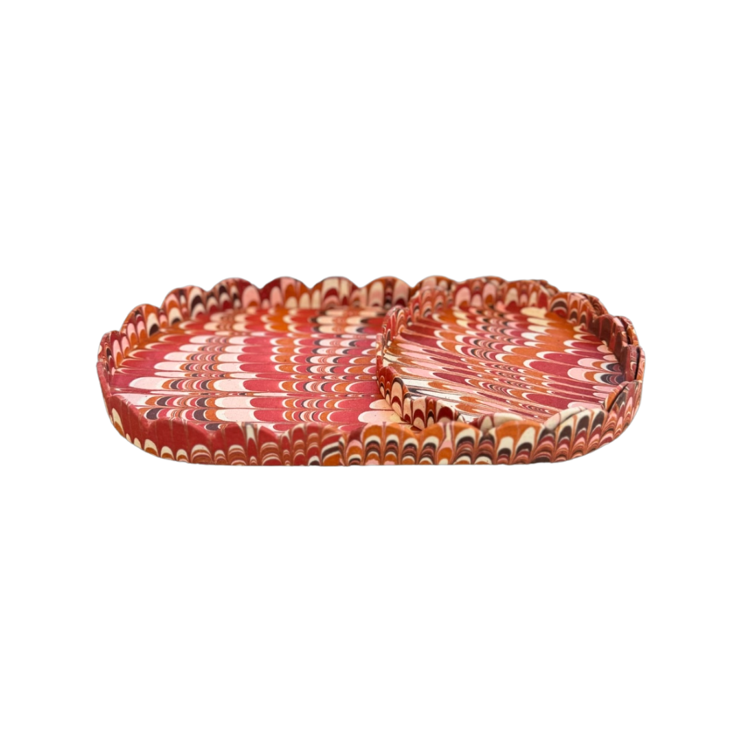 Round Scalloped Tray Set - Marbled Mountains Red