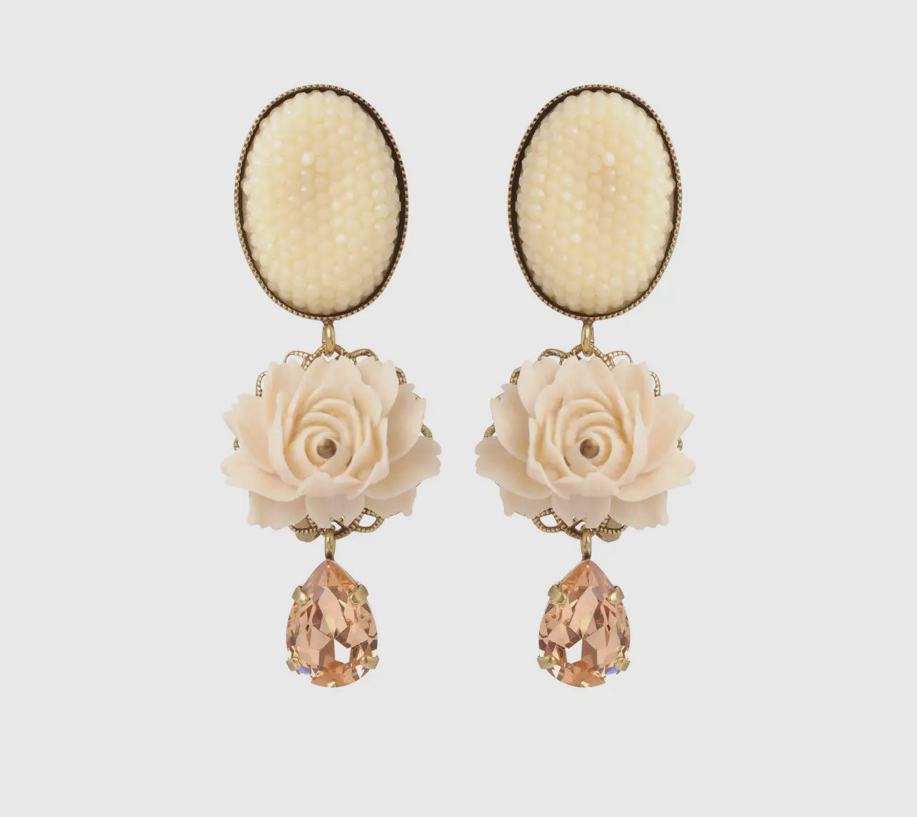 Simple Cameo Earring